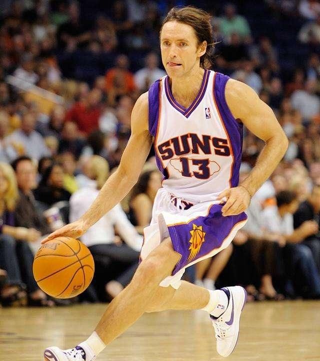 拉波尔塔承诺与弗里克续约：他的地位已稳固，会见证球场完工（拉波尔塔确认弗里克将续约：帅位稳固，将见证球场竣工）