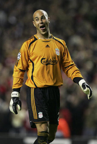 维维亚诺：孔蒂总是在抱怨，从来没有什么能让他满意（维维亚诺：孔蒂总爱抱怨，从未有任何事能让他满意）