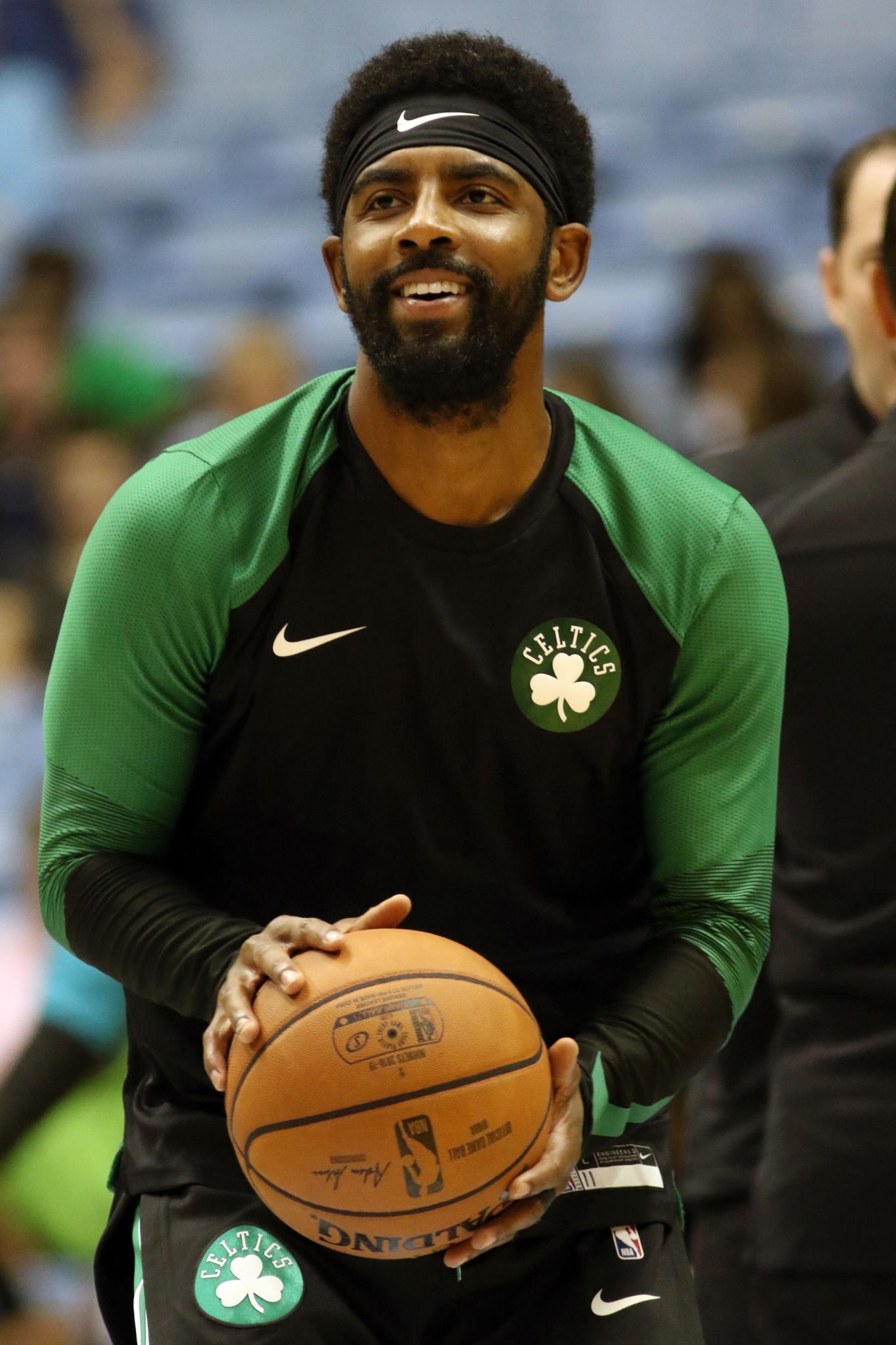 齐沃：“我不在意这场比赛的结果，我在意大家的态度...（齐沃：结果不重要，关键在于球队的态度）