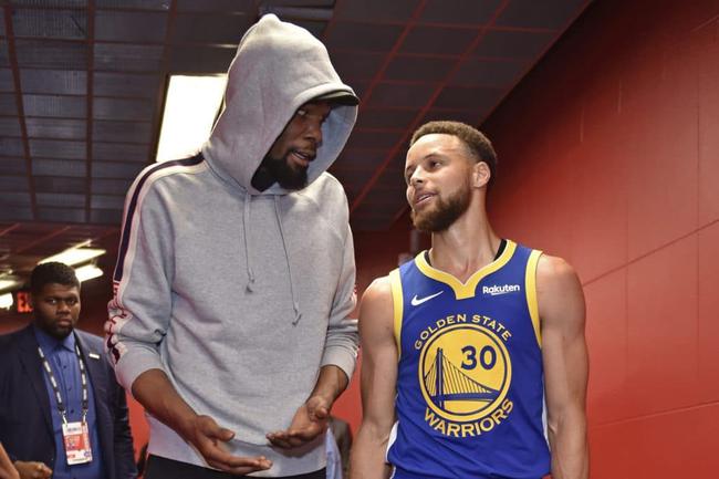 意媒：国米现场考察帕尔马中场贝尔纳韦，考虑让其做恰20替补（意媒：国米现场评估帕尔马中场贝尔纳韦，或将其列为恰20替补人选）