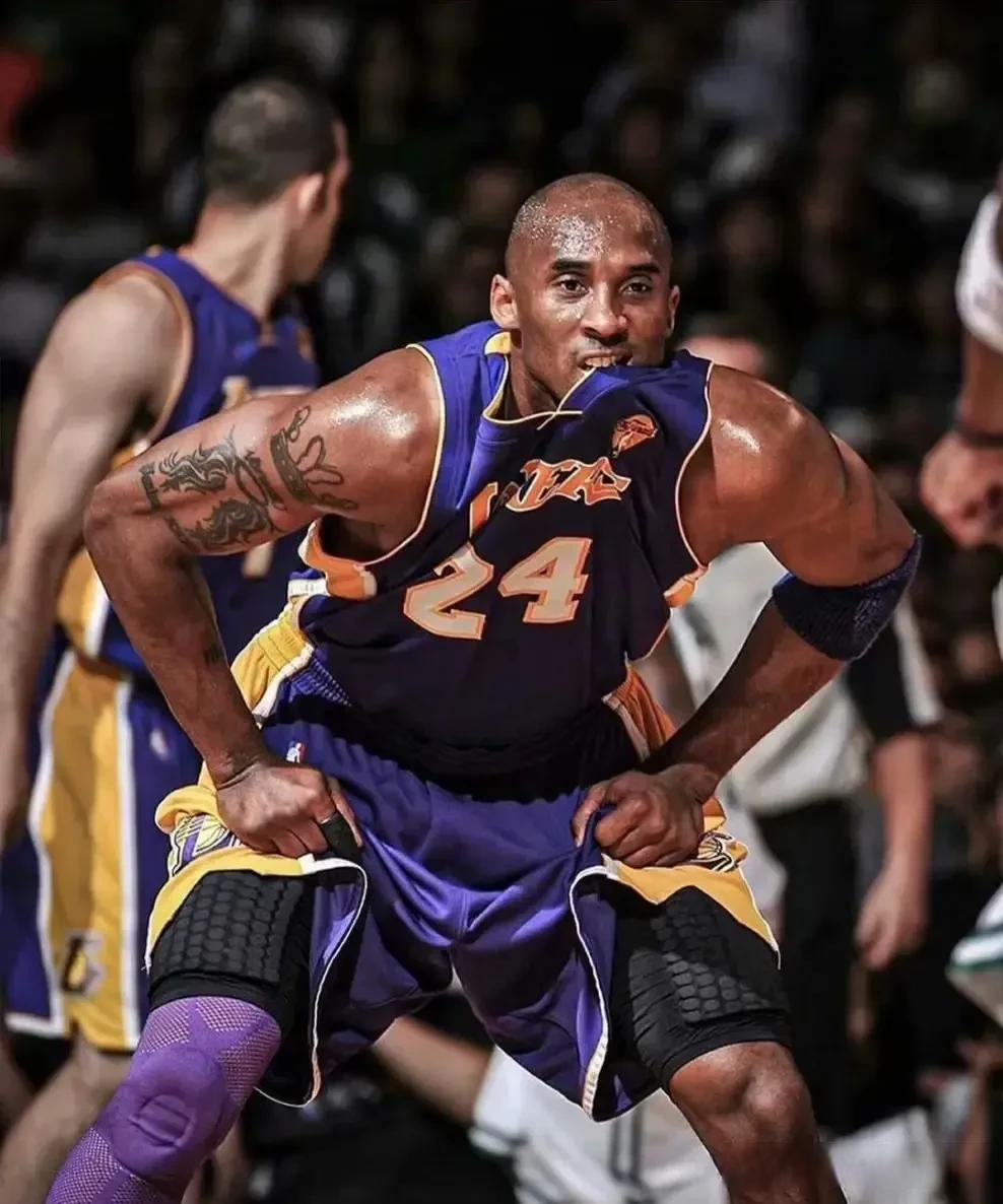 世预赛对亚美尼亚破门，雷纳托-韦加攻入国家队生涯首球（世预赛斩亚美尼亚，雷纳托-韦加收获国家队处子球）