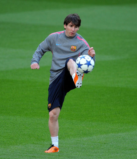 比利时国家队官方：征招切尔西外租门将彭德斯对阵列支敦士登（比利时国家队官宣：召入切尔西租借门将彭德斯迎战列支敦士登）