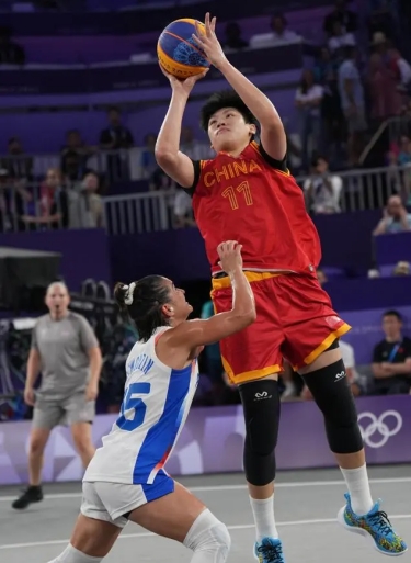 曼城24次对德国球队仅输1场，且23场主场小组赛／联赛阶段不败（曼城对德国球队24战仅1负，主场小组赛／联赛阶段23场不败）